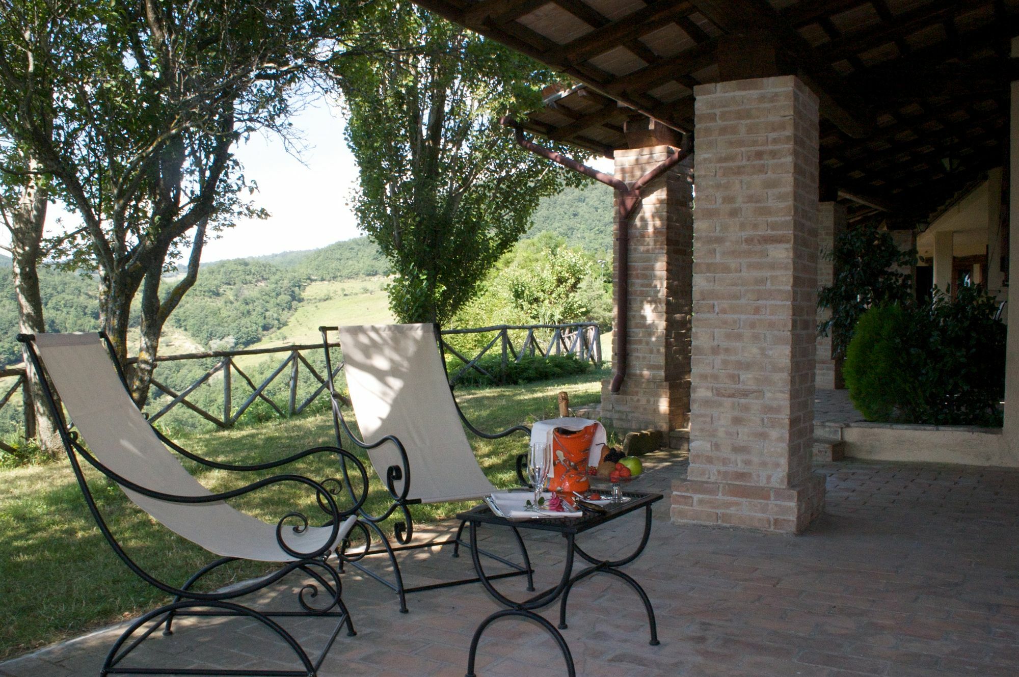 Le Silve Di Armenzano Hotel Assisi Luaran gambar